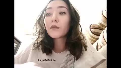 Effy online show from May 16, 2026, 8:18 pm