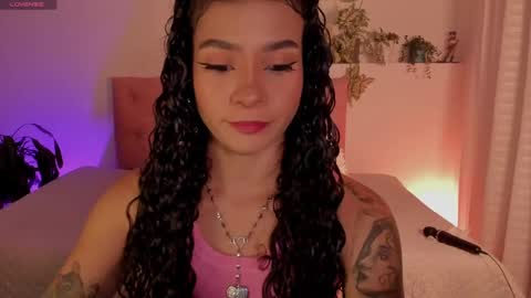 effy online show from February 19, 2025, 9:06 am