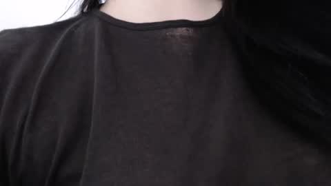 Effy online show from May 24, 2026, 2:11 pm