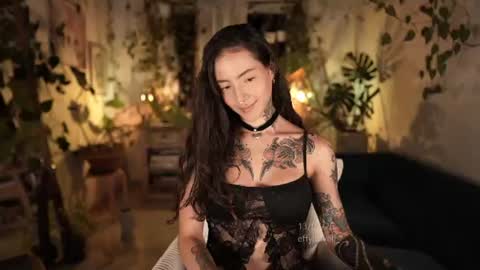 Effy online show from July 14, 2026, 2:05 am