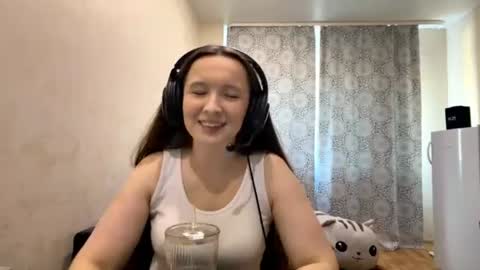 Ehtell online show from June 18, 2026, 11:25 am