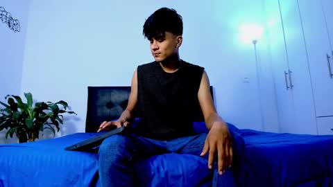 Snapshot of eiden_allenx1 chatting on December 5, 2024, 9:39 am eiden_allenx1 online show from December 5, 2024, 9:39 am