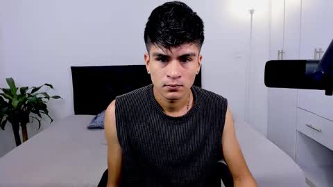 Snapshot of eiden_allenx1 chatting on January 6, 2025, 10:46 am eiden_allenx1 online show from January 6, 2025, 10:46 am