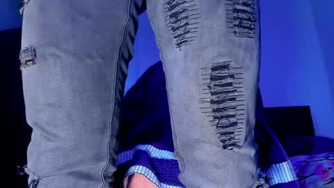 eiden_allenx1 online show from July 7, 2026, 5:43 am