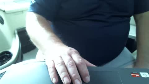 Snapshot of eifel64 chatting on October 19, 2025, 11:22 am Malibu2601 online show from October 19, 2025, 11:22 am