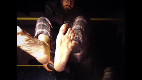 eighthundredeightyeight online show from January 5, 2025, 8:52 pm