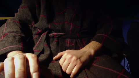 eighthundredeightyeight online show from February 13, 2025, 7:24 am