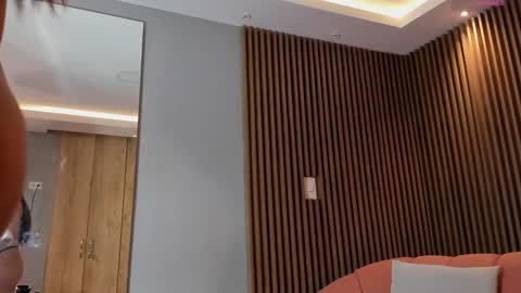 Eilin online show from January 4, 2025, 12:38 pm