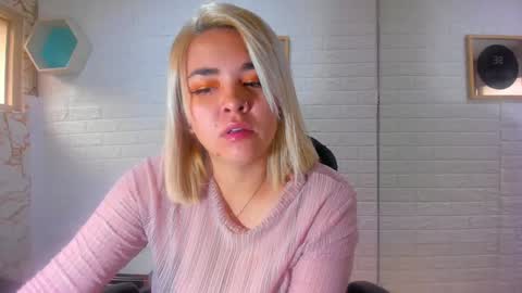 Eily online show from October 6, 2025, 12:46 pm