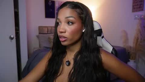 Snapshot of eimi_space chatting on June 25, 2026, 6:01 pm eimi online show from June 25, 2026, 6:01 pm