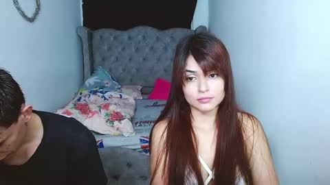 eimy_andres online show from December 21, 2024, 11:01 am