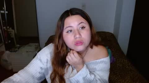 EIMY   MODEL INDEPENDENT online show from December 5, 2024, 7:16 am