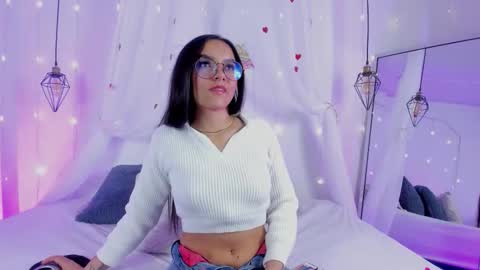 eimy_rosse18 online show from February 16, 2026, 12:45 pm
