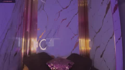 Snapshot of eimy_skinny chatting on February 14, 2026, 12:24 pm eimy online show from February 14, 2026, 12:24 pm