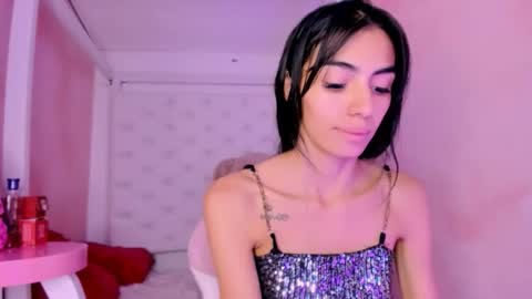 Snapshot of eimy_skinny chatting on February 21, 2026, 12:28 pm eimy online show from February 21, 2026, 12:28 pm