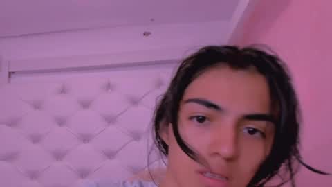 Snapshot of eimy_skinny chatting on May 24, 2026, 1:16 pm eimy online show from May 24, 2026, 1:16 pm
