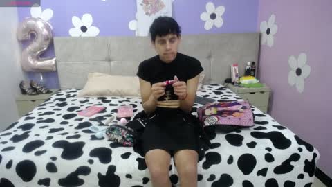 Eimyflorian online show from January 31, 2025, 11:35 am