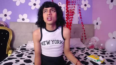 Eimyflorian online show from February 21, 2025, 2:27 pm