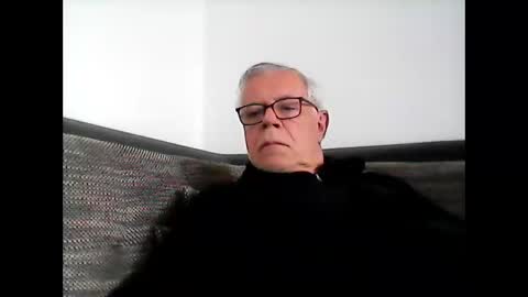 eisbaer1957 online show from April 6, 2026, 6:58 am