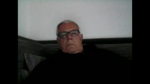 eisbaer1957 online show from April 16, 2026, 6:09 pm