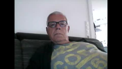 eisbaer1957 online show from June 3, 2026, 5:51 pm