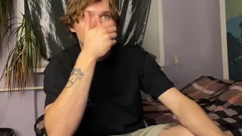 Eitan online show from October 13, 2025, 3:01 pm