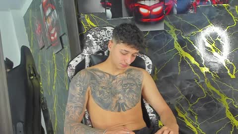 Eithan online show from March 25, 2026, 2:12 pm