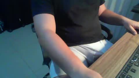 Snapshot of ekudemic chatting on December 30, 2024, 6:20 am Juan Pablo M online show from December 30, 2024, 6:20 am