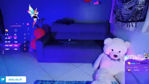 Snapshot of ela_0 chatting on January 8, 2025, 10:37 pm Ela Help me reach 100 thumbs up online show from January 8, 2025, 10:37 pm