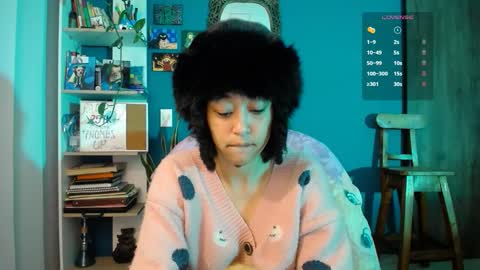 Ela  Help me reach 100 thumbs up online show from November 29, 2025, 8:39 am