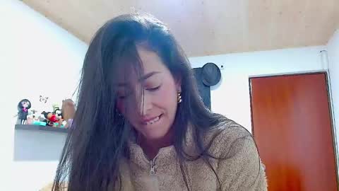 Snapshot of ela_3611 chatting on December 31, 2024, 2:40 am ela_3611 online show from December 31, 2024, 2:40 am