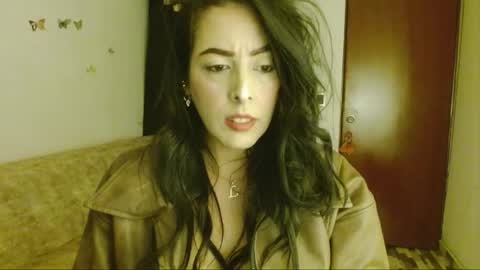 ela_3611 online show from April 22, 2026, 3:09 am