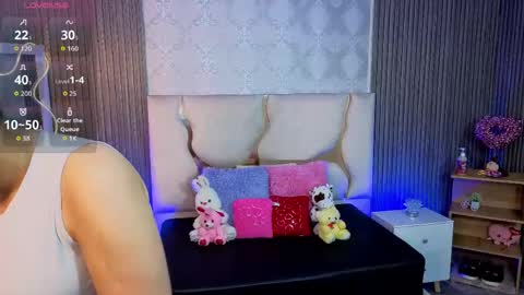 ela_tay1 online show from May 25, 2026, 7:09 pm