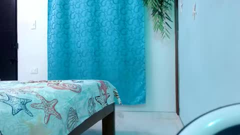 Snapshot of eladyrous98 chatting on October 16, 2025, 1:12 pm ladi online show from October 16, 2025, 1:12 pm