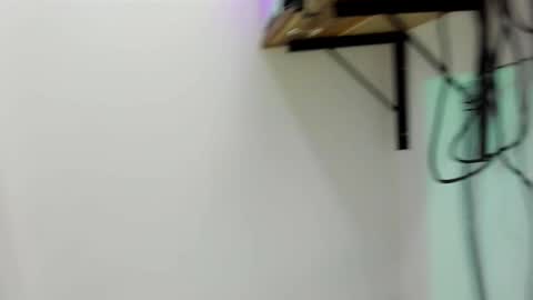 Snapshot of eladyrous98 chatting on November 7, 2025, 1:00 pm ladi online show from November 7, 2025, 1:00 pm