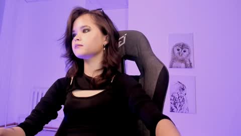 Your sweet girl online show from January 17, 2025, 10:45 pm