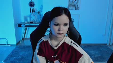 Your sweet girl online show from March 9, 2025, 7:05 pm