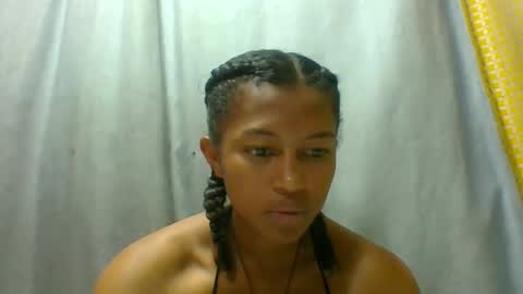 elaliealdy online show from September 30, 2025, 6:18 am