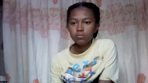 Snapshot of elaliealdy chatting on May 27, 2026, 11:29 am elaliealdy online show from May 27, 2026, 11:29 am