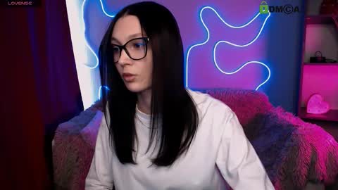 elani online show from March 2, 2026, 11:28 am