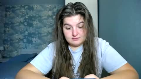 Snapshot of elanis_blair chatting on November 16, 2025, 12:11 pm Elanis online show from November 16, 2025, 12:11 pm