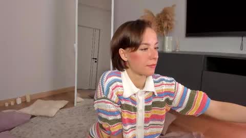 Snapshot of elannand chatting on October 4, 2025, 6:11 am ELA 3 online show from October 4, 2025, 6:11 am