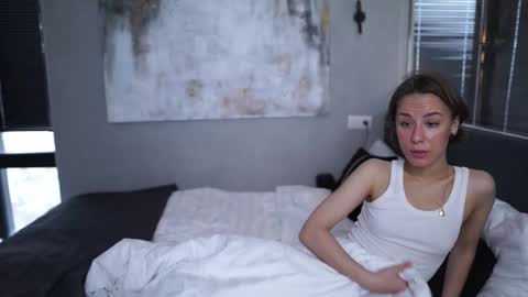 Snapshot of elannand chatting on October 31, 2025, 6:14 am ELA 3 online show from October 31, 2025, 6:14 am