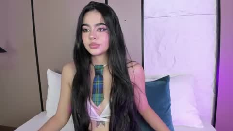elara_bloom_ online show from July 28, 2026, 2:18 am