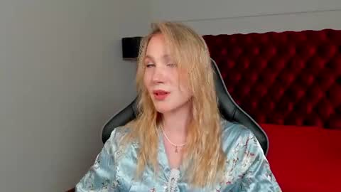 elaravoltage online show from July 17, 2026, 5:07 pm