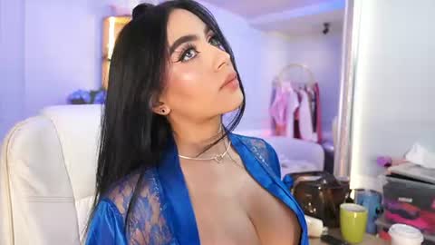 Elasummeer online show from July 28, 2026, 4:39 pm