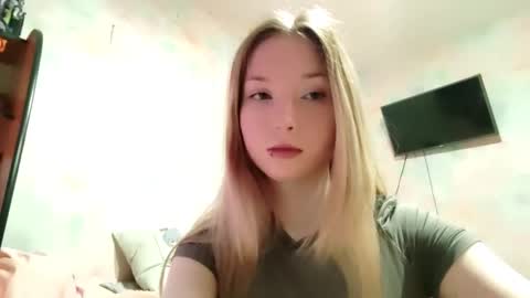 MIa online show from March 3, 2026, 8:09 am