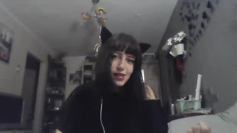 Lia online show from July 22, 2026, 12:24 am