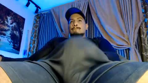 elcaballeroblack online show from October 25, 2025, 7:08 pm