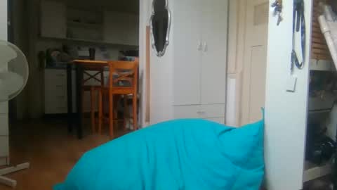 Snapshot of elcondorxo509107 chatting on October 22, 2025, 1:39 am daniel18cmx online show from October 22, 2025, 1:39 am